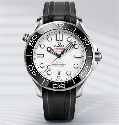 omega seamaster diver 300m white dial|omega seamaster diver 300m quartz.